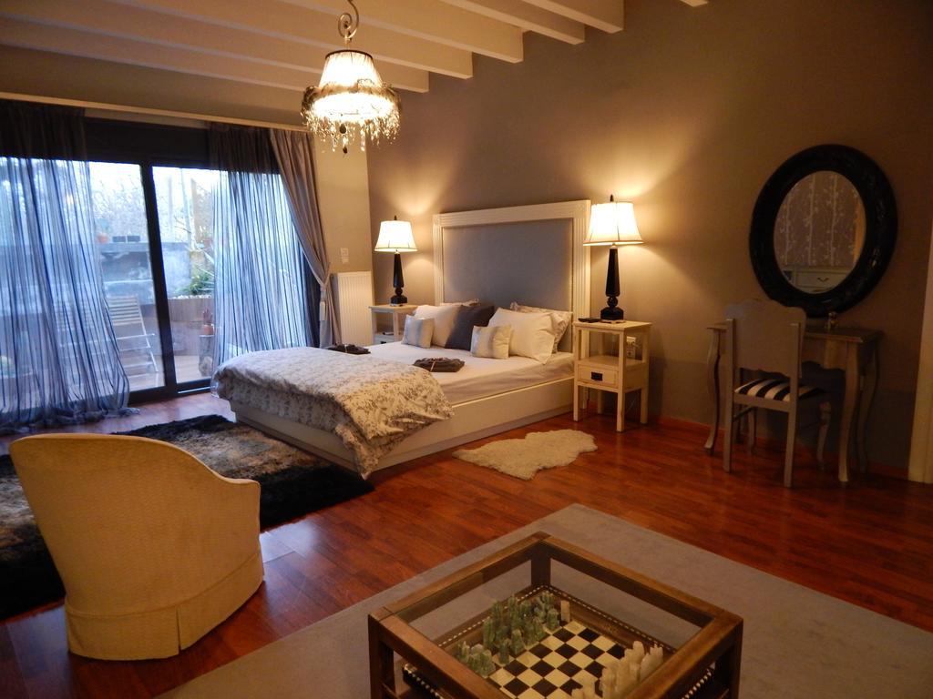 Villa Vravrona Tower & Suites Markópoulon Quarto foto