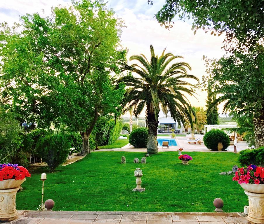 Villa Vravrona Tower & Suites Markópoulon Exterior foto